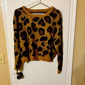 Adorable leopard print knit sweater